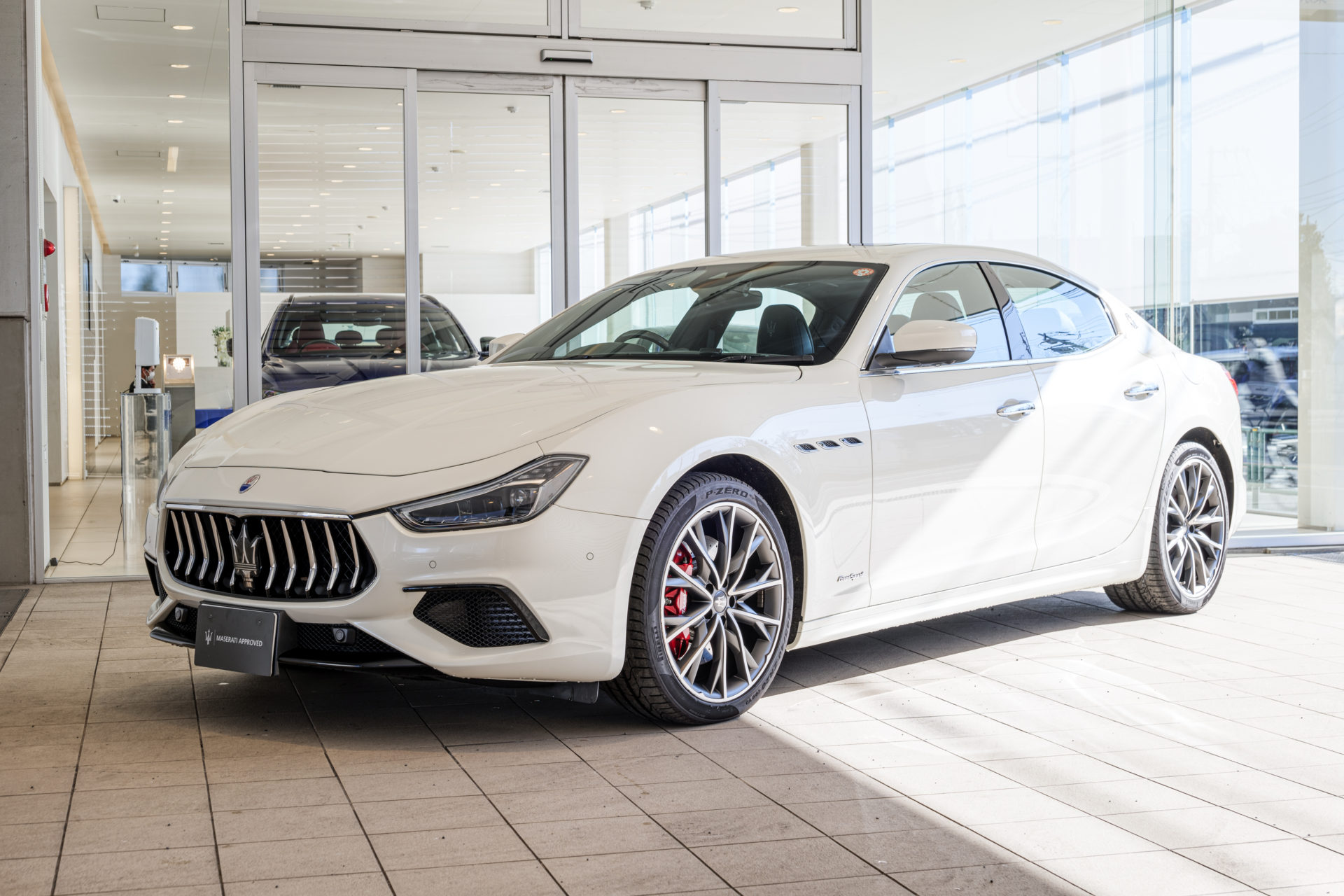 認定中古車 マセラティ 紀尾井町 目黒 杉並